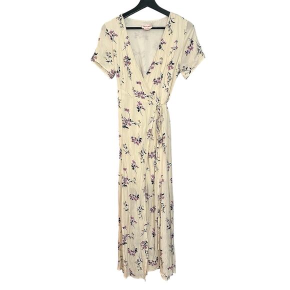 showpo Dresses & Skirts - Showpo Midi Wrap Dress Women Size 6 Floral V-Neck Cottagecore Boho Summer Flowy